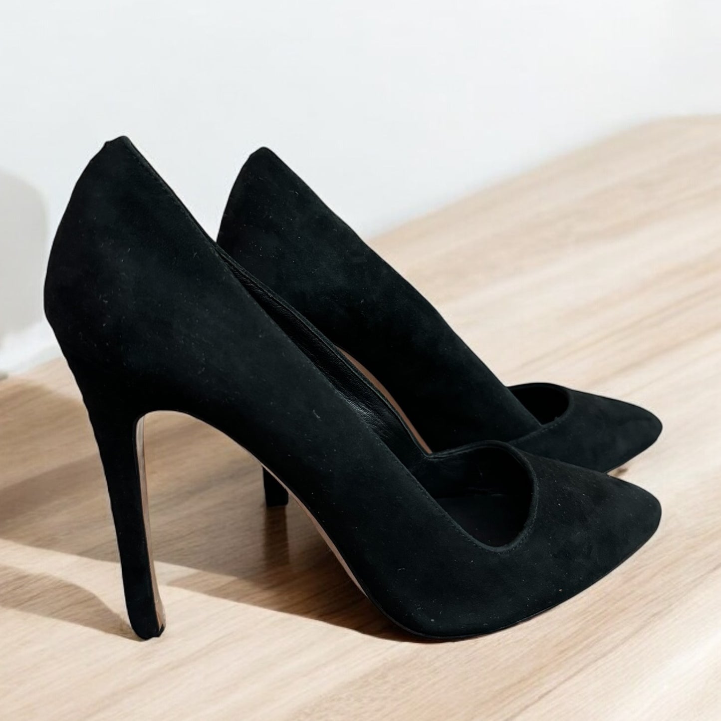 Alice + Olivia Black Suede Heels - Size 8