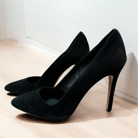 Alice + Olivia Black Suede Heels - Size 8