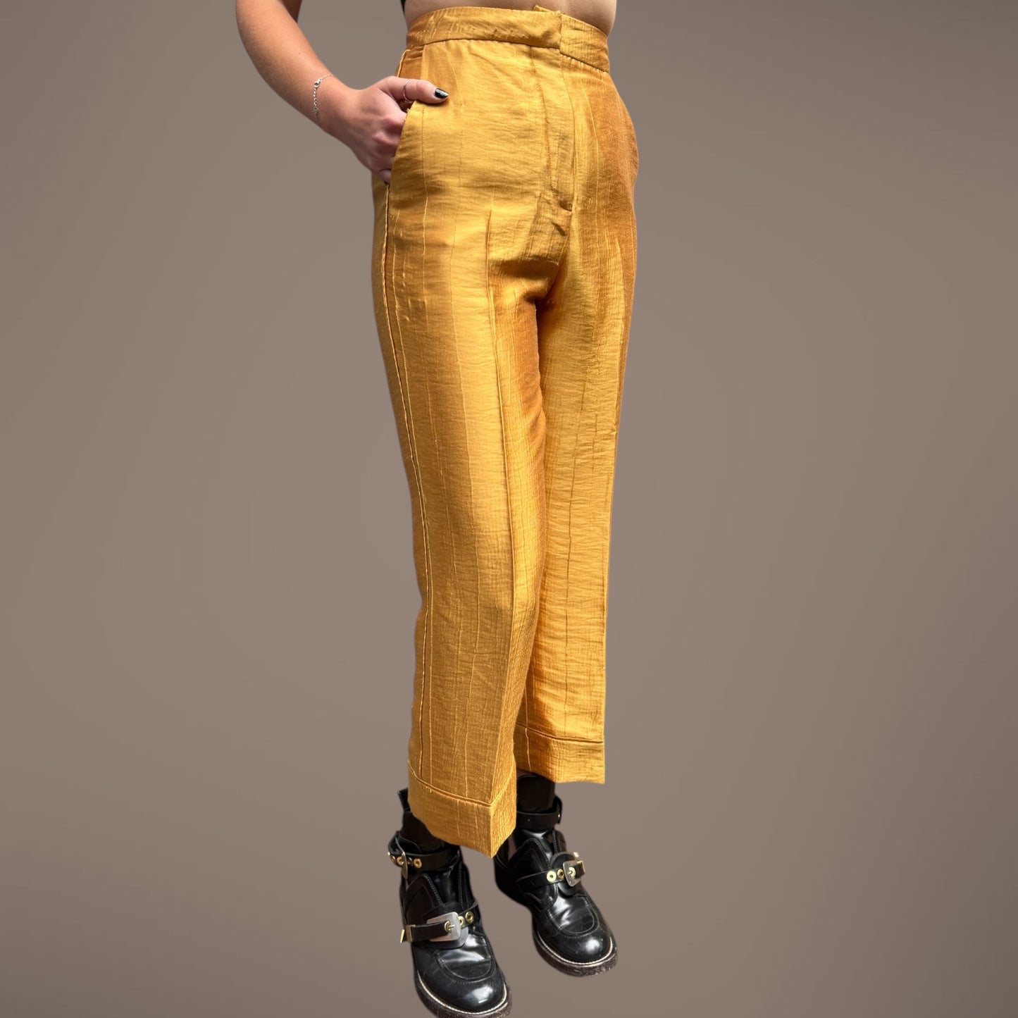 Vintage Gold High-Waisted Pants – Extra Small