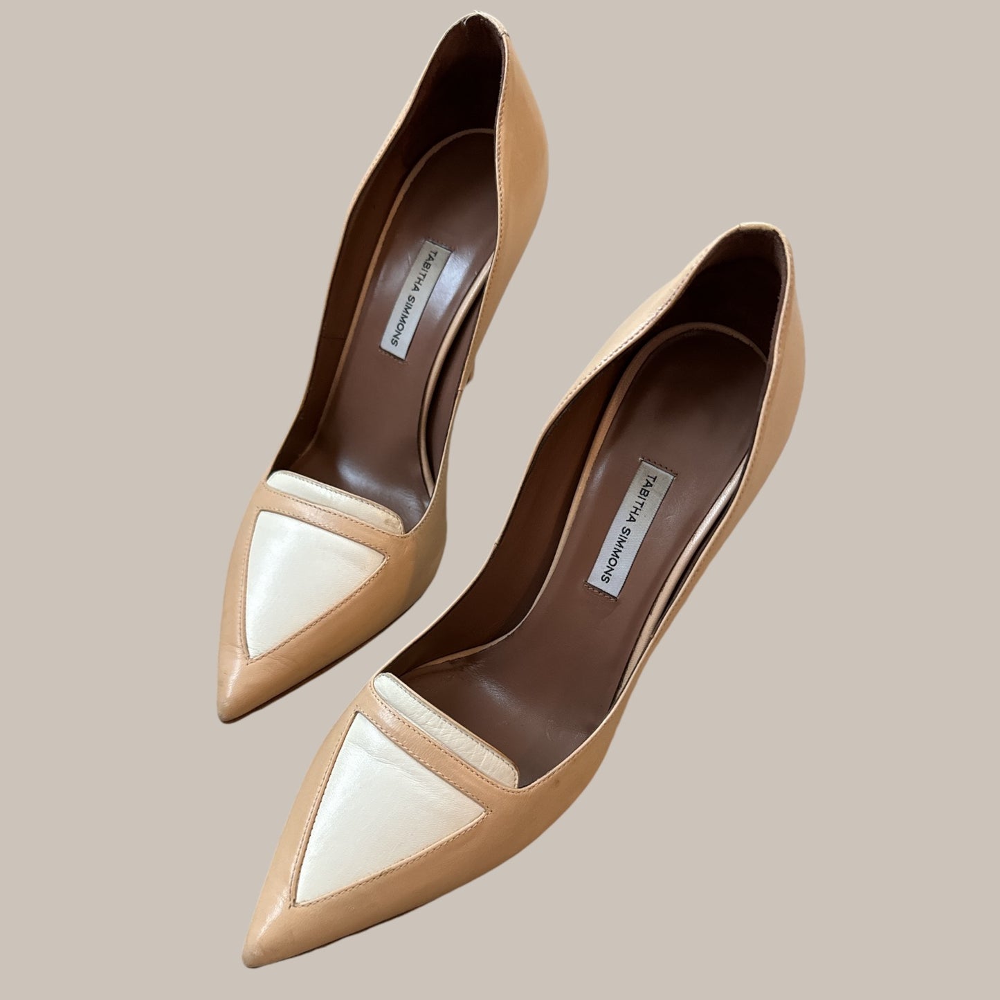 Tabitha Simmons Nude and White LeatherPumps - US Size 8